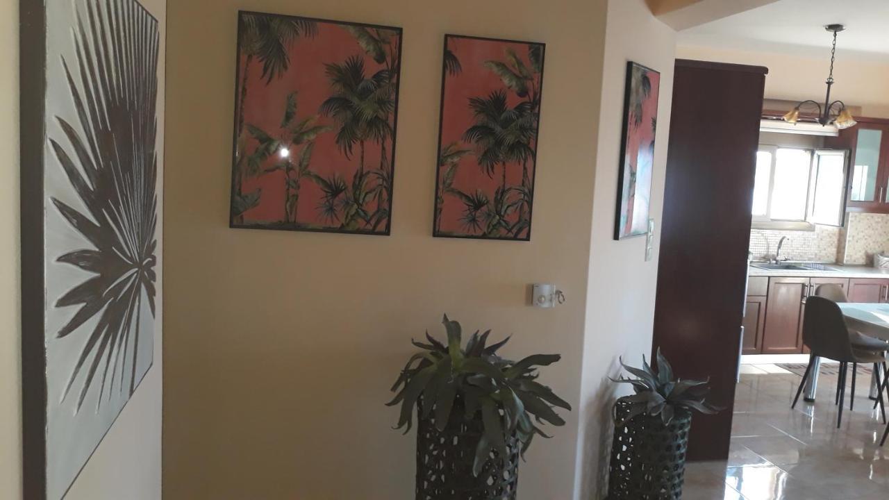 Libyan Sea Luxury Apartment 1 이라피트라 외부 사진